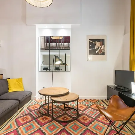 Honore - Vaubecour Apartment *